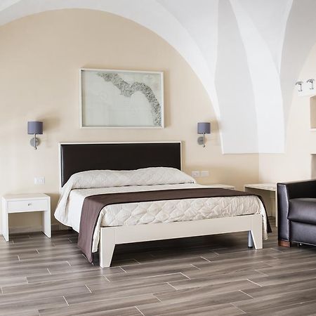 Faro Bianco Gallipoli - Suites & Apartments Exterior photo