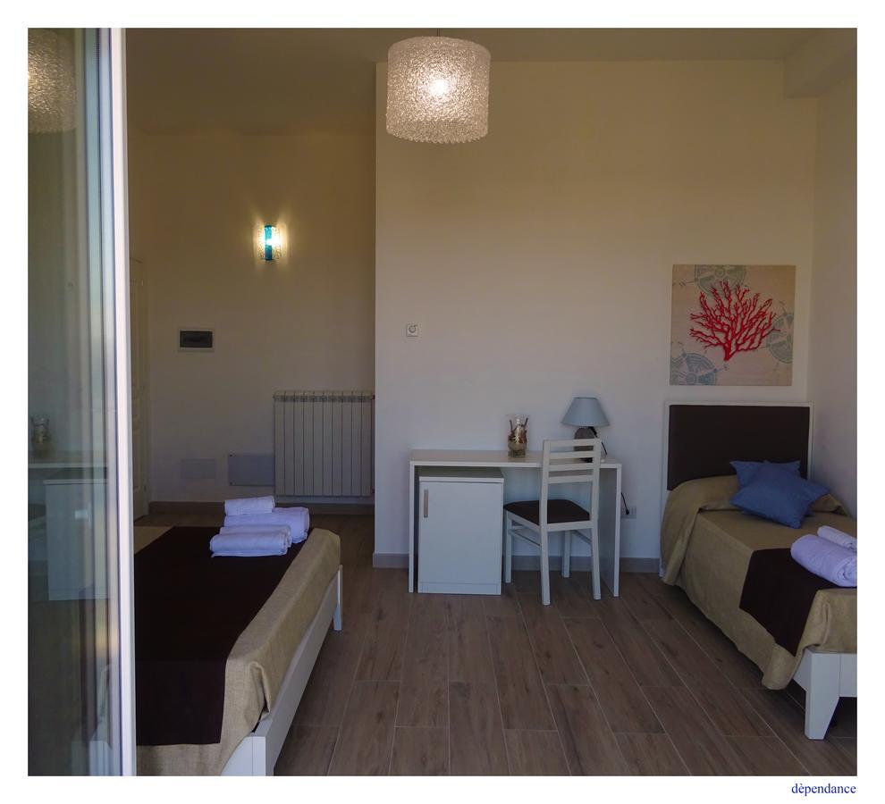 Faro Bianco Gallipoli - Suites & Apartments Exterior photo